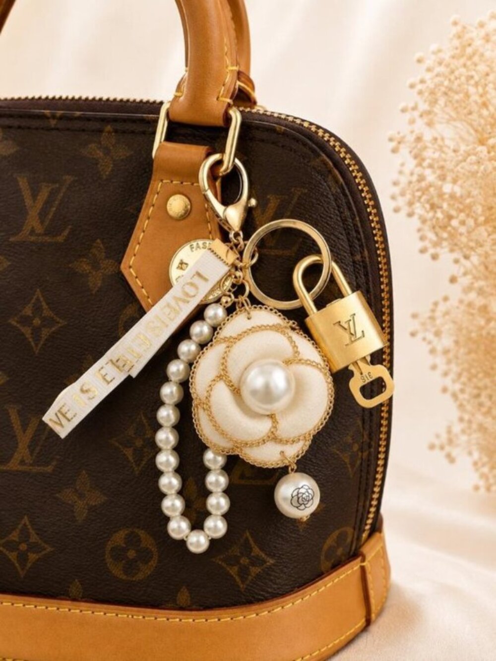 Louis Vuitton Authentic Gold Padlock 🔑 Key + Unbranded Flower Stylish Bag Charm
